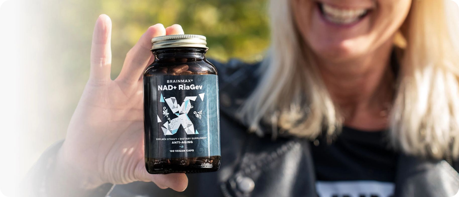 NAD+ a eNeMeN Co ovlivňuje stárnutí buněk